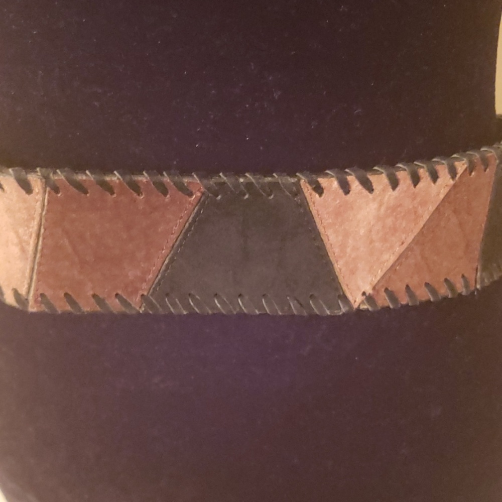 Belt - Picture 2 of 4